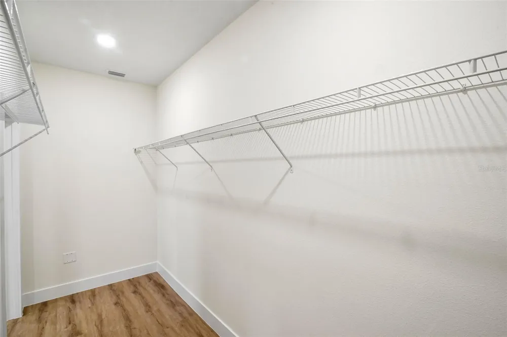 1030 WILKS AVENUE Orlando, FL 32809