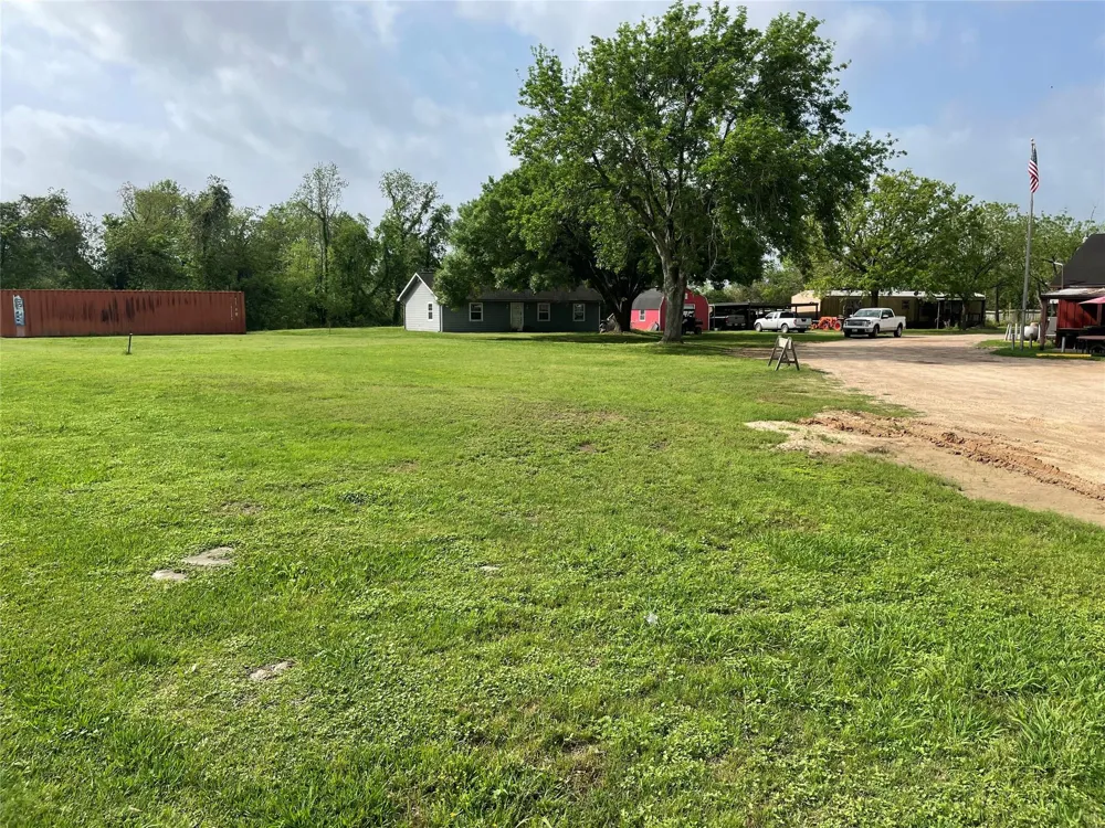 916 Hinson Street Richmond, TX 77406