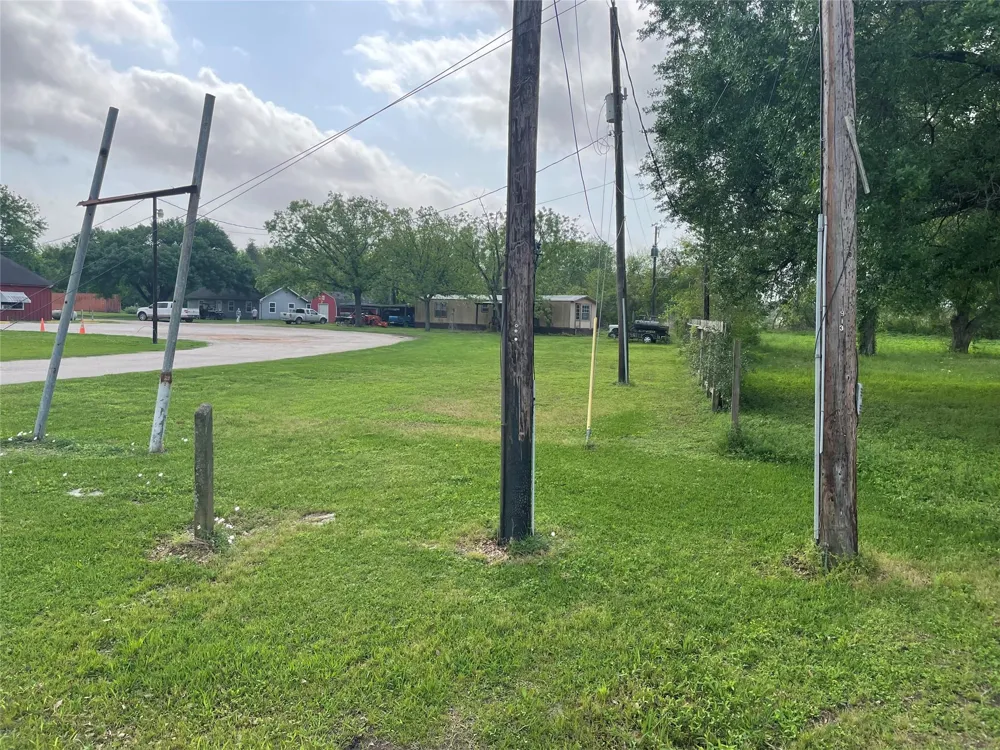916 Hinson Street Richmond, TX 77406