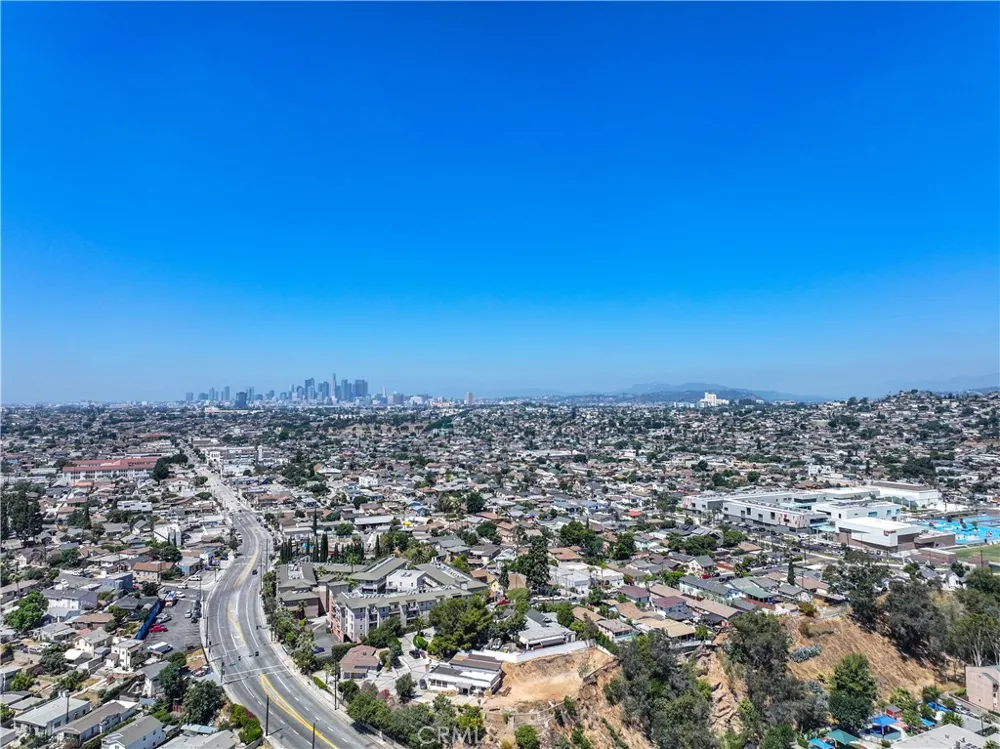114 Bonnie Beach Place East Los Angeles, CA 90063