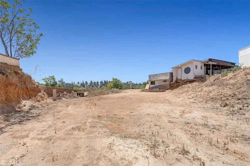 114 Bonnie Beach Place East Los Angeles, CA 90063