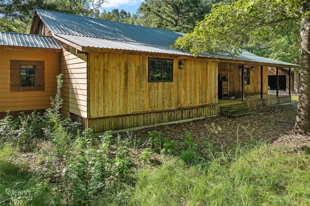 356 Cottage Grove Road Benton, LA 71006