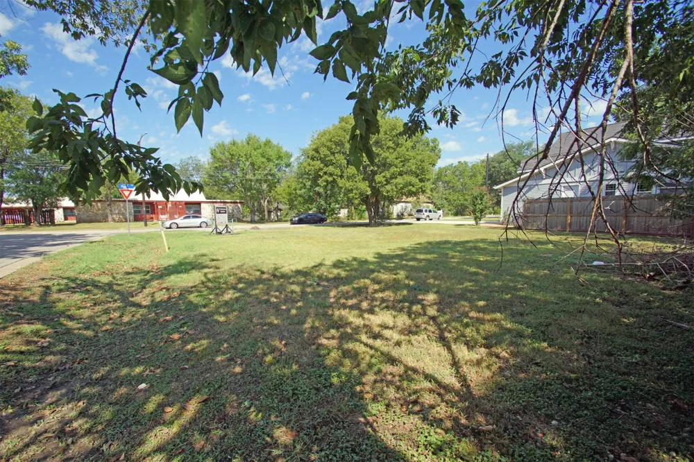 1507 Hart Street Georgetown, TX 78626