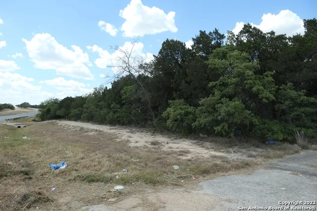 561 Hideaway Ln Pipe Creek, TX 78063