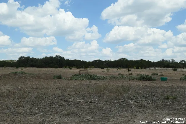 561 Hideaway Ln Pipe Creek, TX 78063