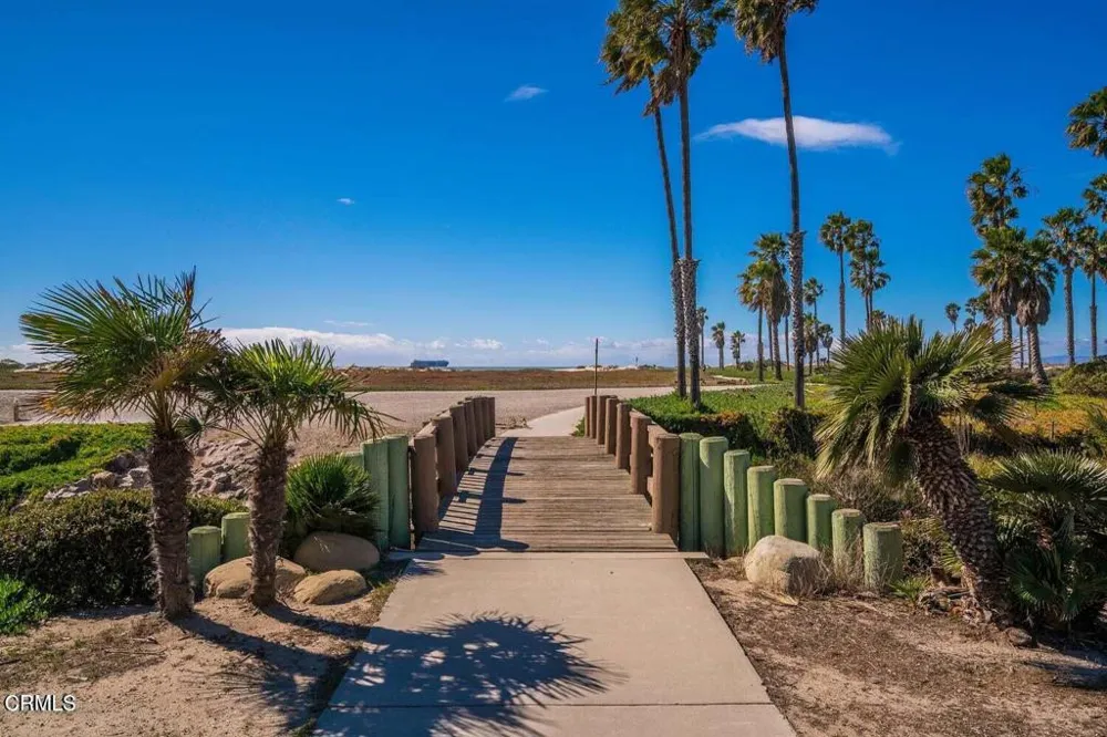 671 Bluewater Way Port Hueneme, CA 93041