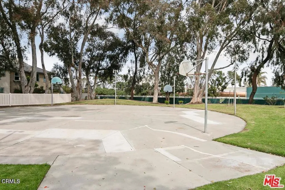671 Bluewater Way Port Hueneme, CA 93041