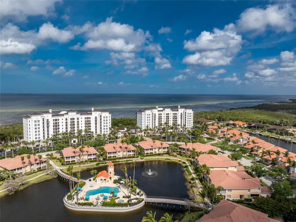 3304 SUNSET KEY CIRCLE #D Punta Gorda, FL 33955