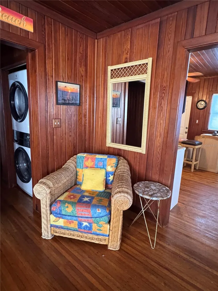 5 82ND AVENUE Treasure Island, FL 33706