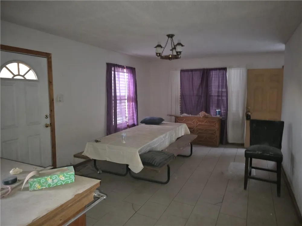 806 Louis Lynch Drive Corpus Christi, TX 78408