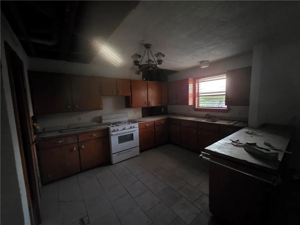 806 Louis Lynch Drive Corpus Christi, TX 78408