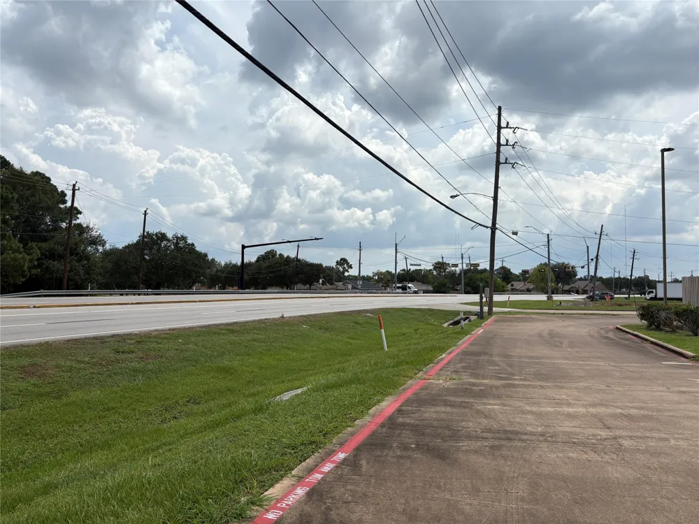 1219 Texas Pkwy Missouri City, TX 77489