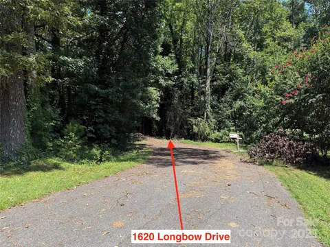 1620 Longbow Drive