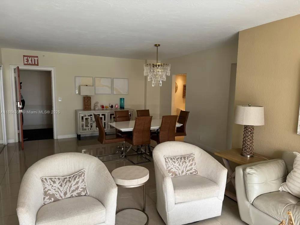 3801 S Ocean Dr #14V Hollywood, FL 33019