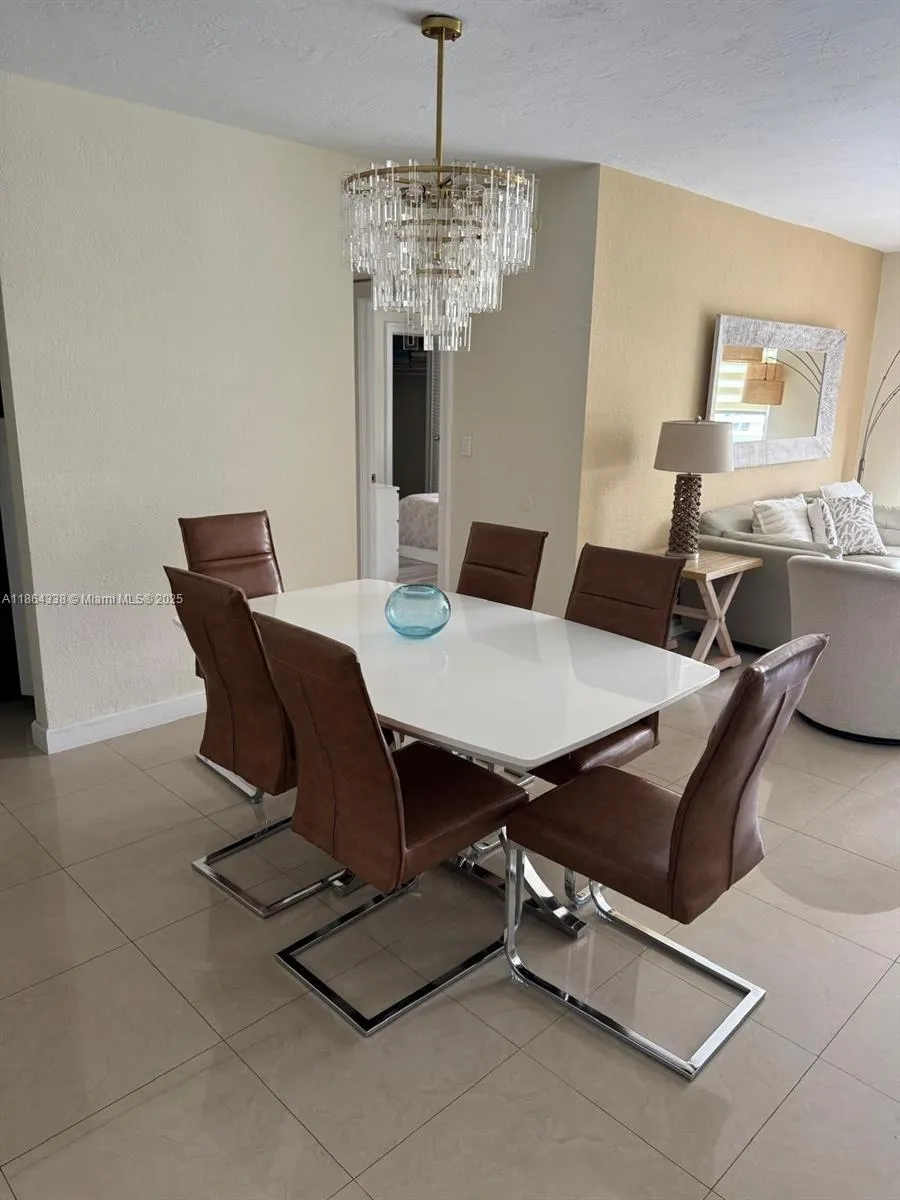 3801 S Ocean Dr #14V Hollywood, FL 33019