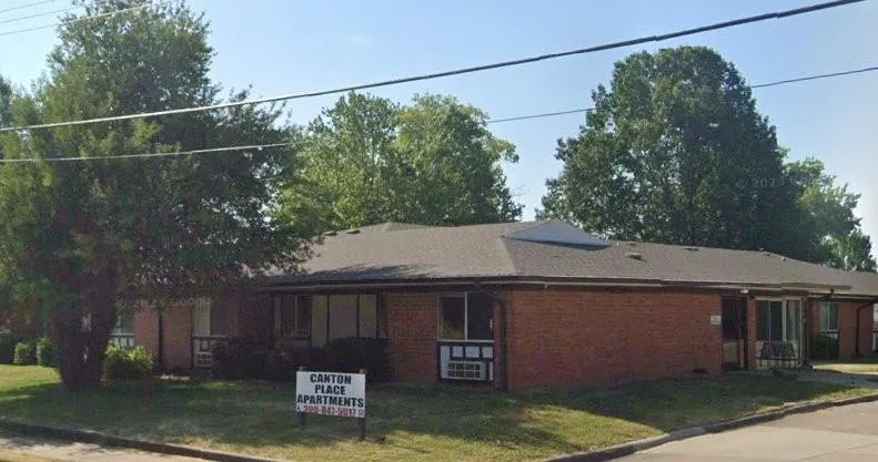 500 S Third Ave Canton, IL 61520