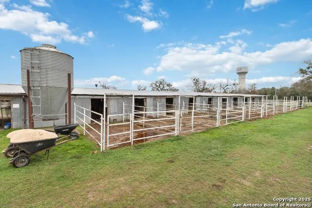 12120 SCHAEFER RD Schertz, TX 78108