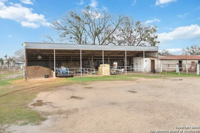 12120 SCHAEFER RD Schertz, TX 78108