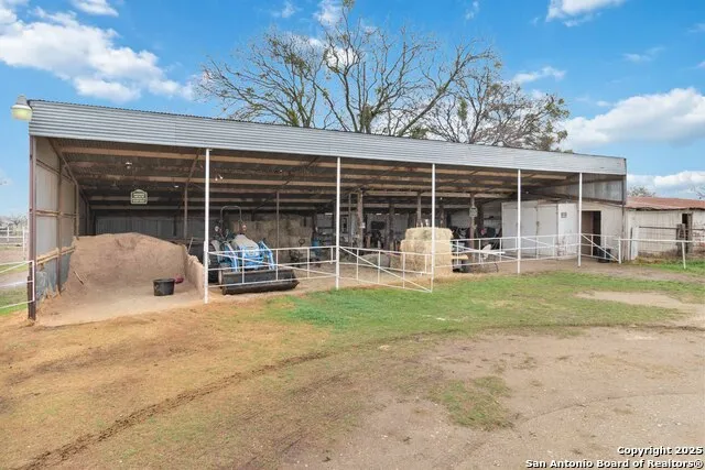12120 SCHAEFER RD Schertz, TX 78108