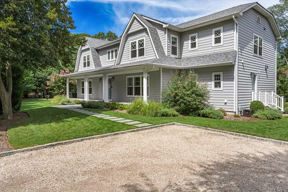 45 Old Sag Harbor Road Southampton, NY 11968