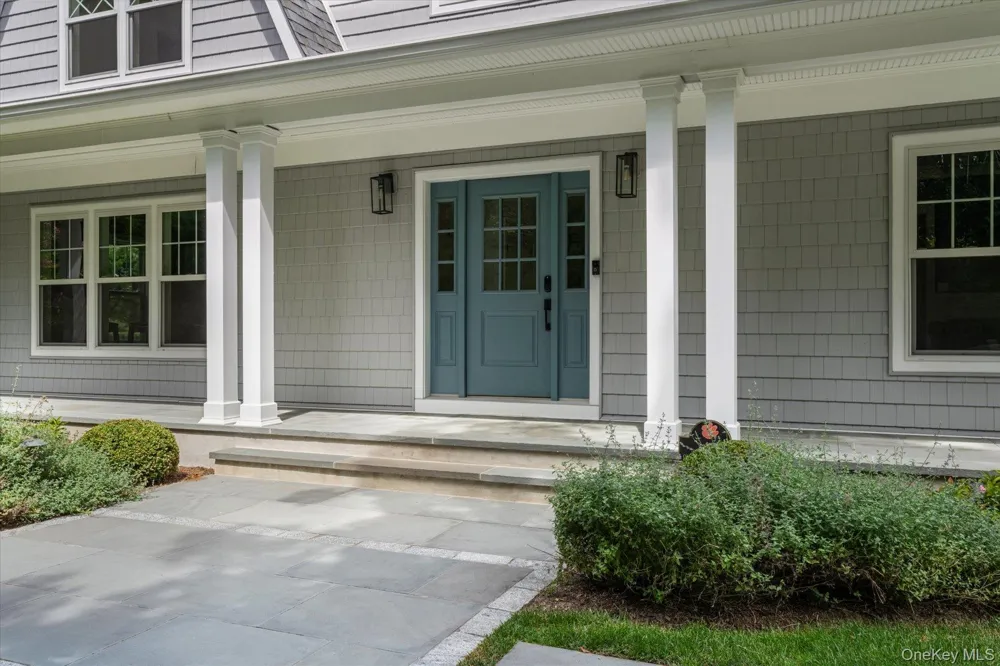 45 Old Sag Harbor Road Southampton, NY 11968