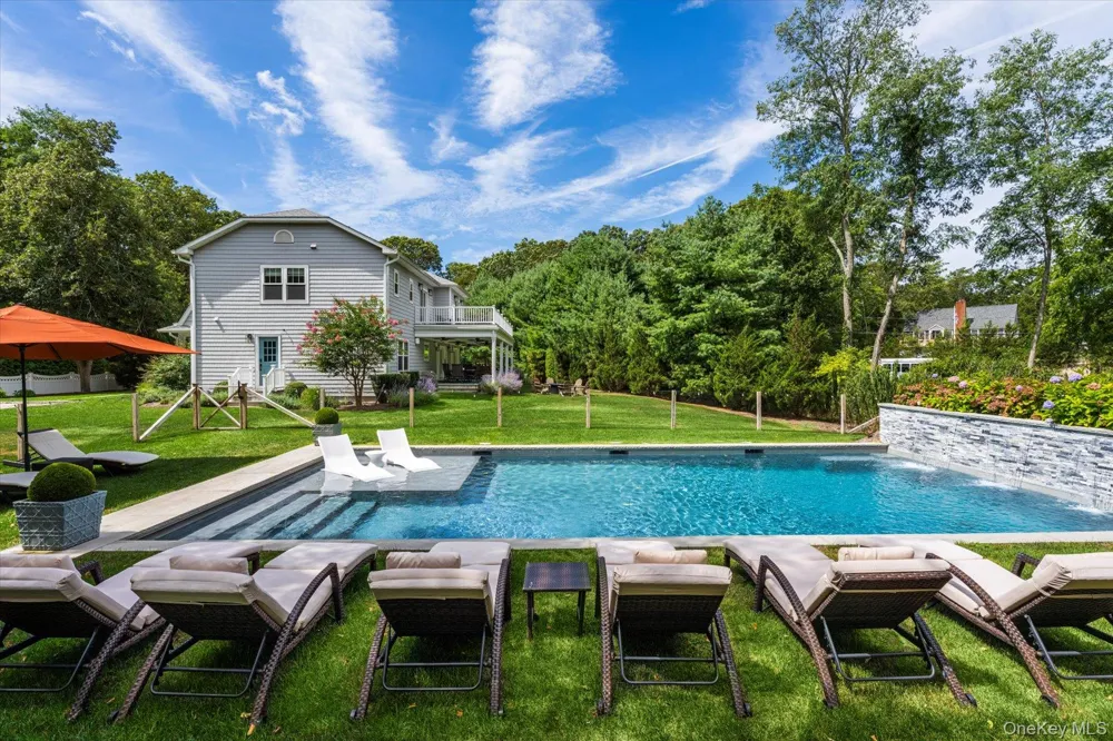 45 Old Sag Harbor Road Southampton, NY 11968