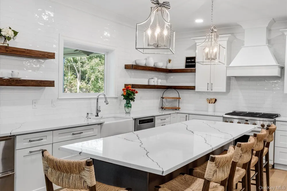 45 Old Sag Harbor Road Southampton, NY 11968