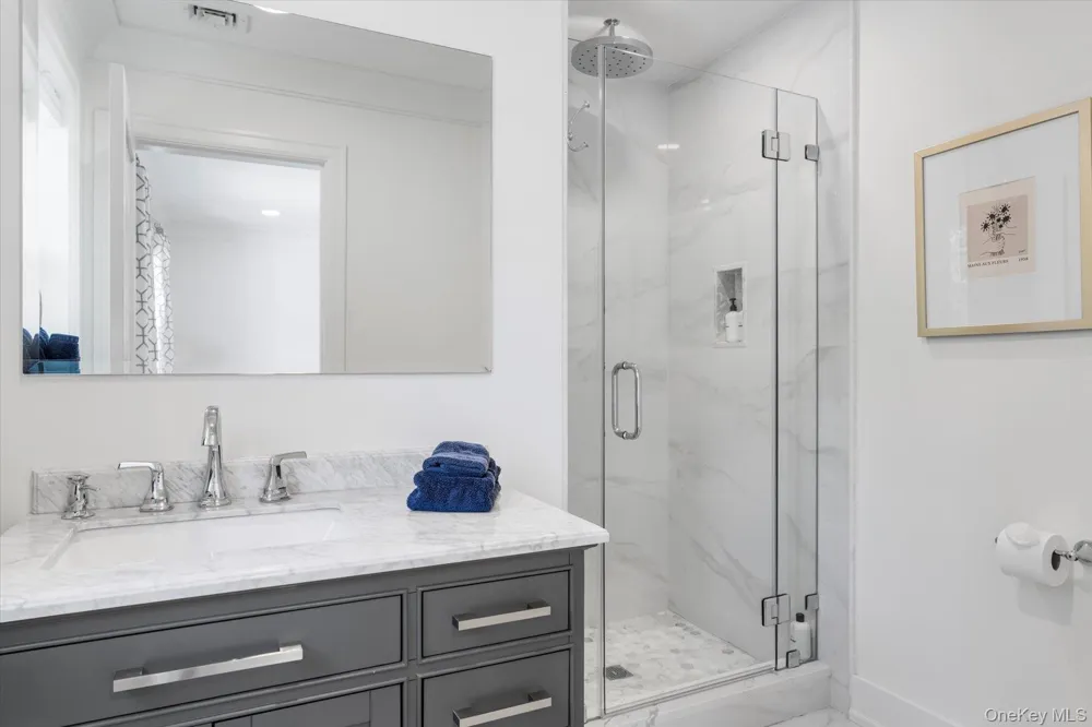 45 Old Sag Harbor Road Southampton, NY 11968