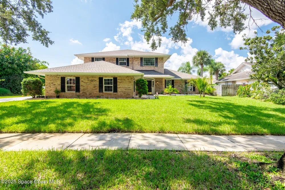 138 Windward Way Indian Harbour Beach, FL 32937