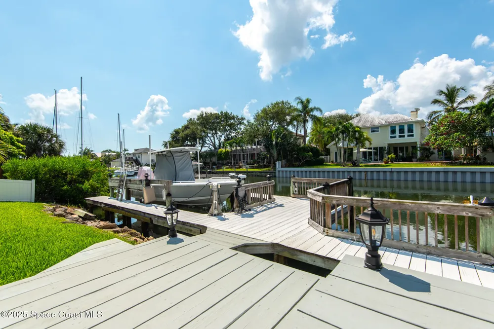 138 Windward Way Indian Harbour Beach, FL 32937