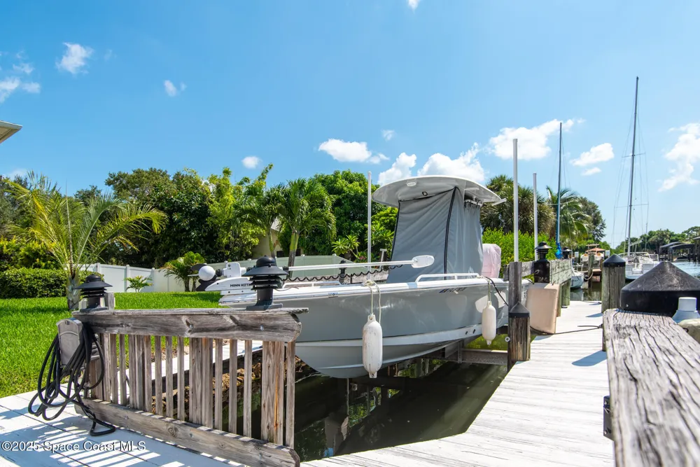 138 Windward Way Indian Harbour Beach, FL 32937