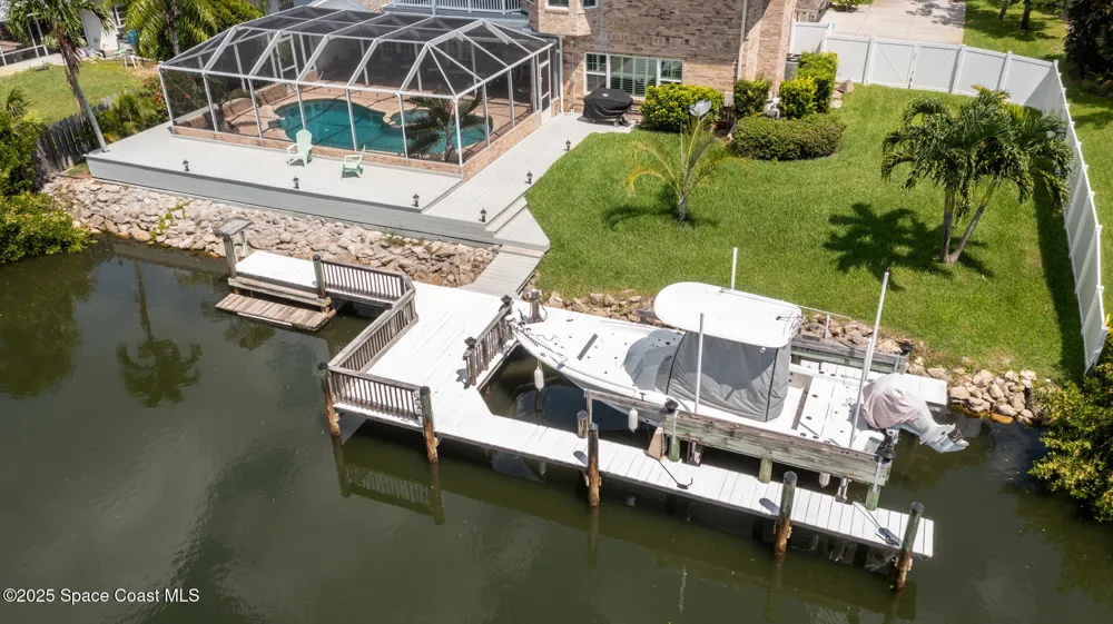 138 Windward Way Indian Harbour Beach, FL 32937