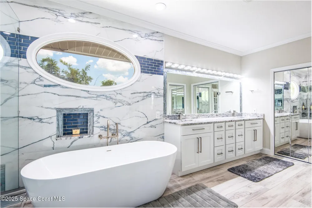 138 Windward Way Indian Harbour Beach, FL 32937