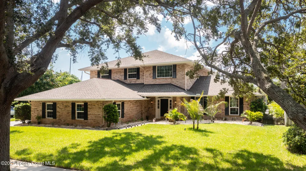 138 Windward Way Indian Harbour Beach, FL 32937