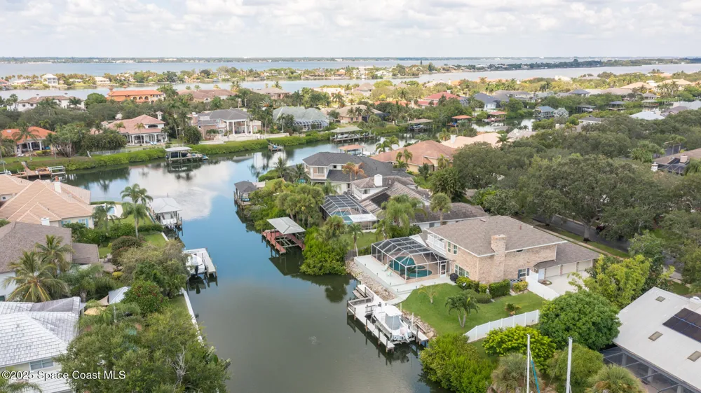 138 Windward Way Indian Harbour Beach, FL 32937