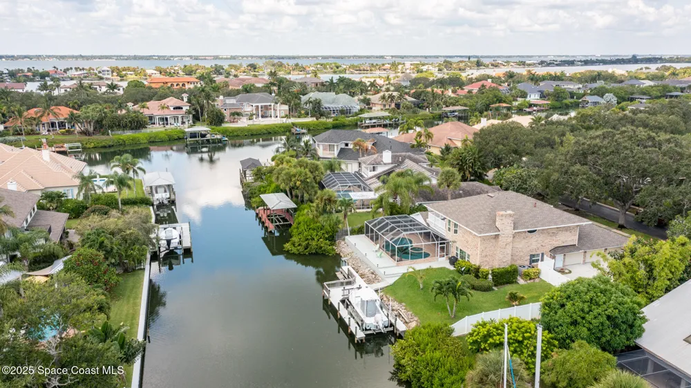 138 Windward Way Indian Harbour Beach, FL 32937