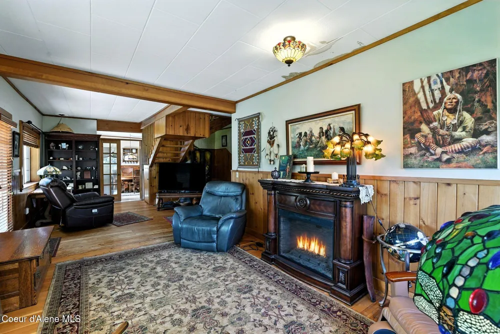195 Key Ranch Road Sagle, ID 83860