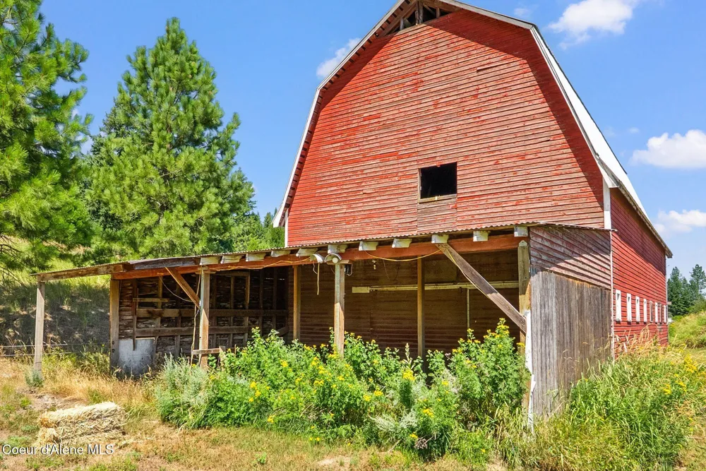 195 Key Ranch Road Sagle, ID 83860