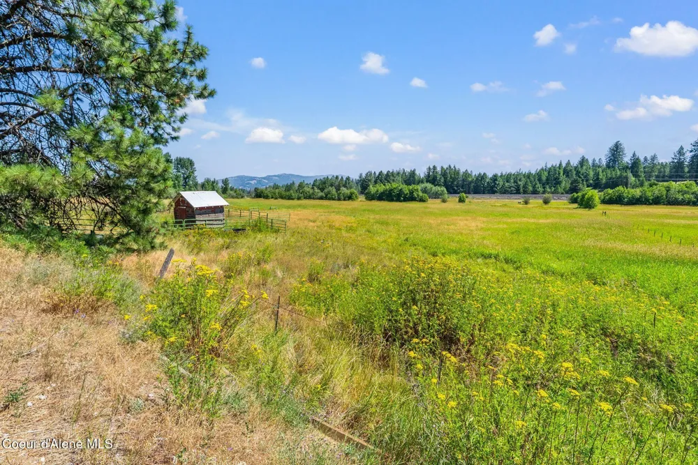 195 Key Ranch Road Sagle, ID 83860