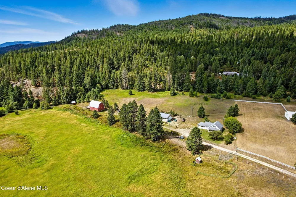 195 Key Ranch Road Sagle, ID 83860