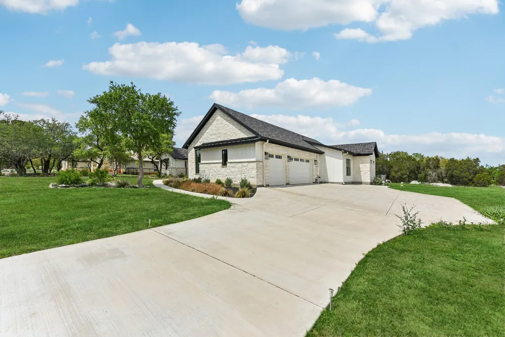 116 Tranquility Trails Drive Spicewood, TX 78669