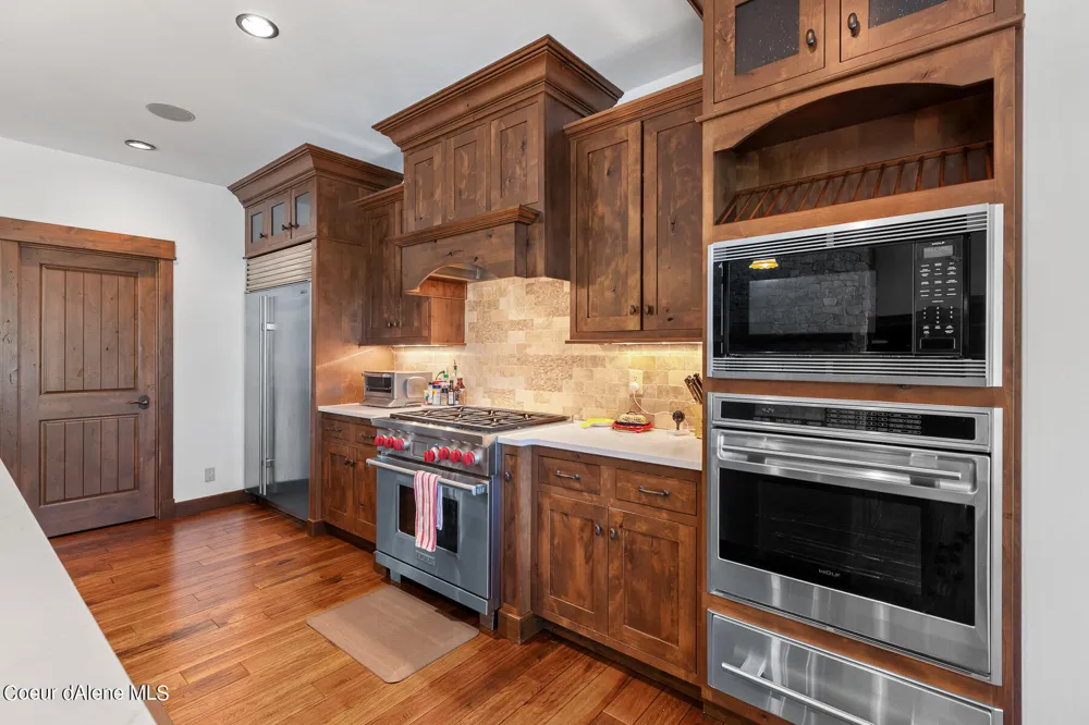 6126 S GOZZER ROAD Harrison, ID 83833