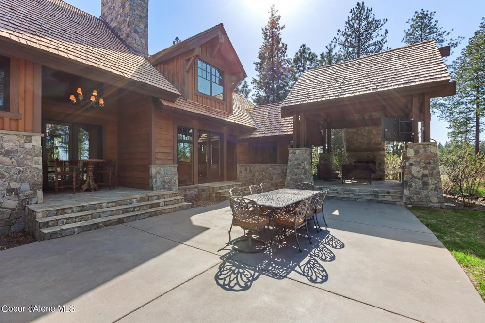 6126 S GOZZER ROAD Harrison, ID 83833