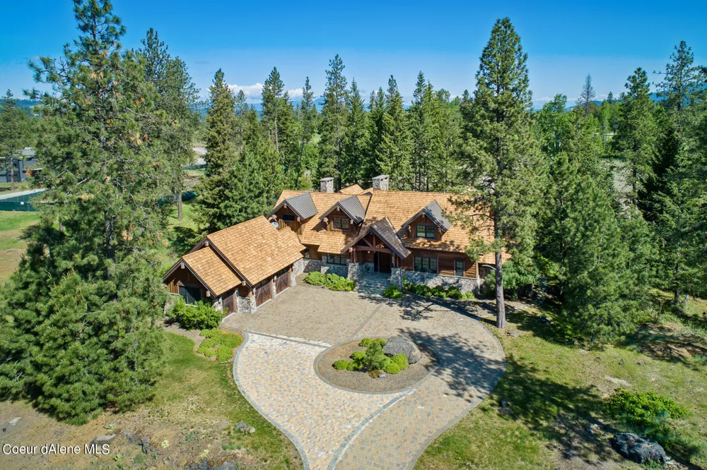6126 S GOZZER ROAD Harrison, ID 83833