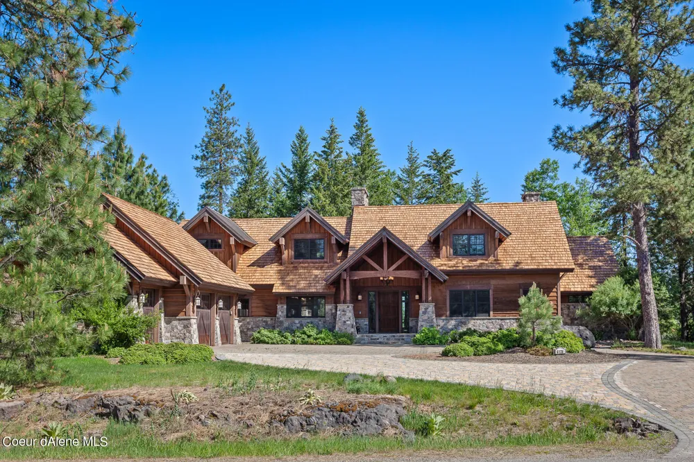 6126 S GOZZER ROAD Harrison, ID 83833