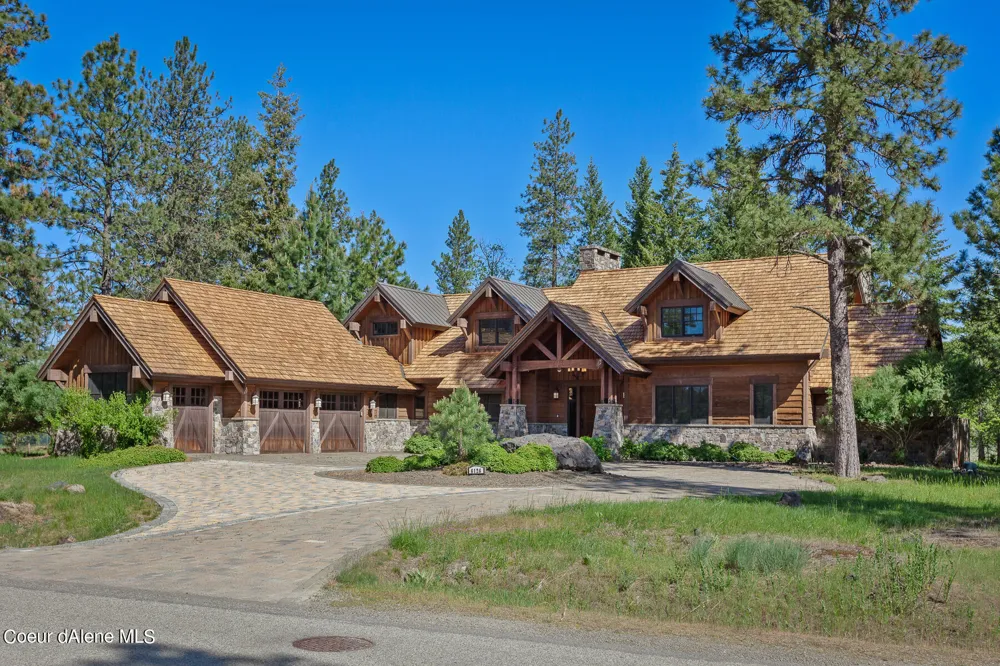6126 S GOZZER ROAD Harrison, ID 83833