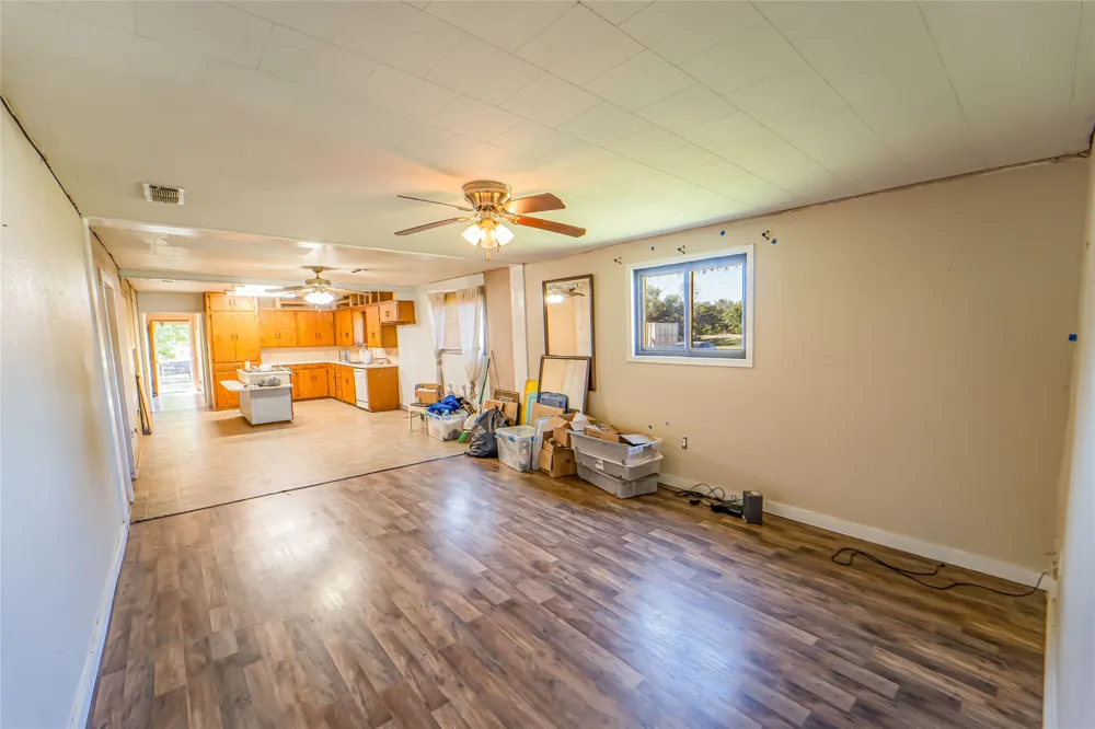 701 Fm 209 E Woodson, TX 76491