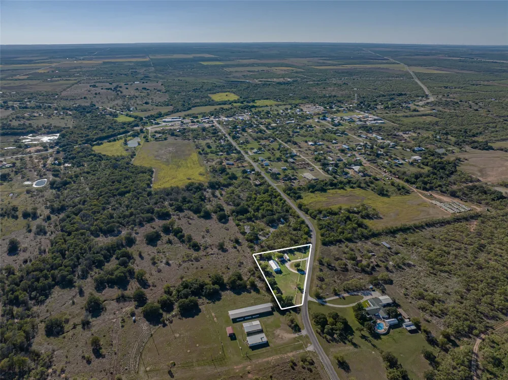 701 Fm 209 E Woodson, TX 76491
