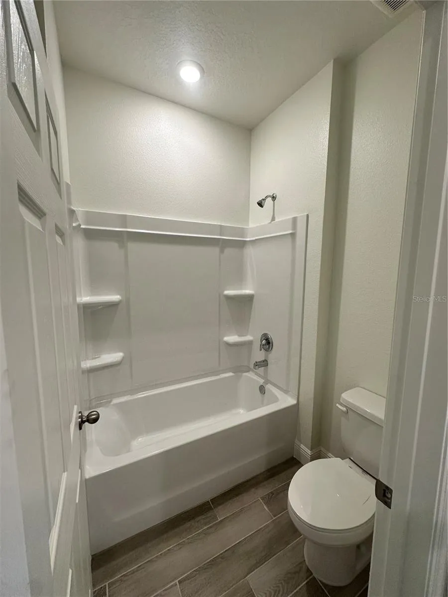 24 BALLARD LANE Palm Coast, FL 32137