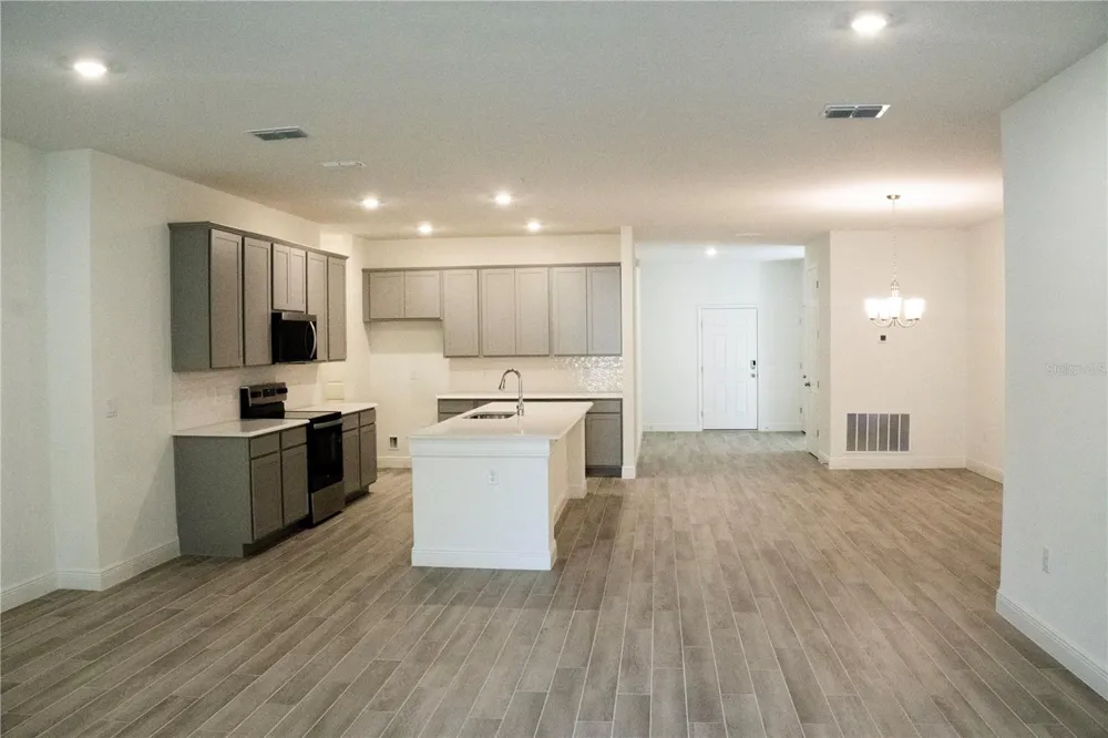 24 BALLARD LANE Palm Coast, FL 32137
